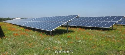 Die Landesregierung von Niederösterreich hat geregelt, in welchen Photovoltaik-Zonen Freiflächenanlagen mit mehr als zwei Hektar Größe errichtet werden dürfen.