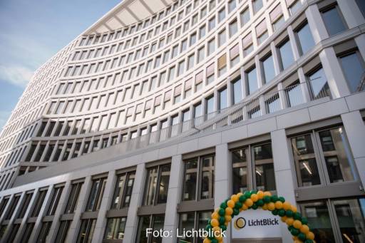 Die Lichtblick-Zentrale in Hamburg - ein Hochhaus.