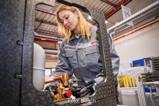 Im Bild die Produktion von Wärmepumpen von Bosch in Eibelshausen in Deutschland.
