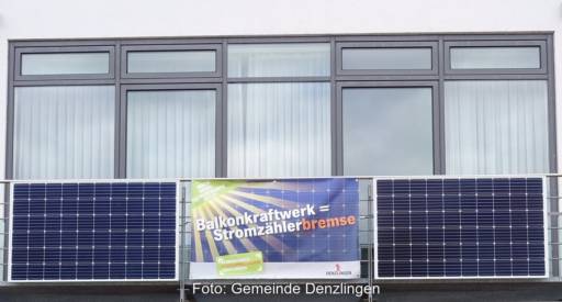 Im Bild ein Balkonkraftwerk als Symbol für den Weg von Denzlingen zur Klimaneutralität.