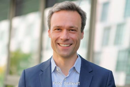 Portraitfoto Claus Urbanke, Vice President Wind, Solar &amp; Storage Development bei Statkraft