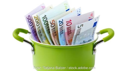 Topf mit Geldscheinen, Symbol für Klima- und Investitionsfonds
