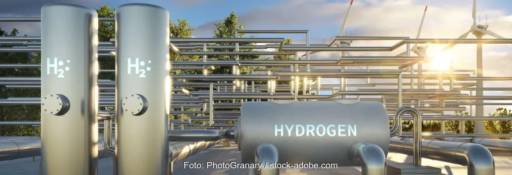 Im Bild Tank mit der Aufschrift Wasserstoff, das Wasserstoffbeschleunigungsgesetz soll Infrastrukturmaßnahmen schneller machen.