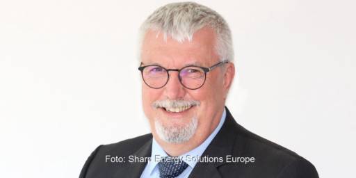 Im Bild Peter Thiele, Präsident Sharp Energy Solutions Europe, Sharp ist seit 30 Jahren mit Solarenergie in Europa vertreten.