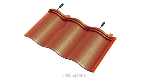 Im Bild geschwungene Solardachziegel von Jackery.
