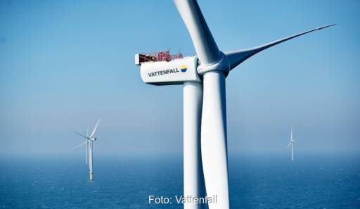 Im Bild ein Offshore-Windpark, die Rotorblätter der Windturbinen könnten zur Ski-Herstellung dienen.