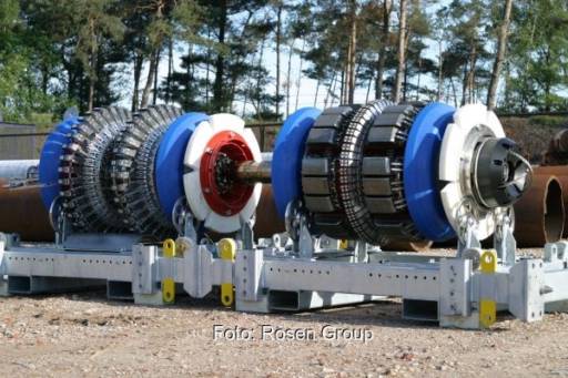 Im Bild der Molch, ein Messgerät das prüft, ob die Erdgasleitung für Wasserstoff geeignet ist.