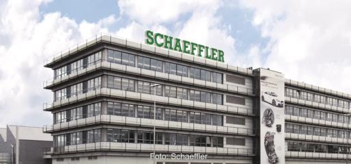 Im Bild das Schaeffler-Gebäude in Bühl, Solaredge liefert Ladeinfrastruktur.