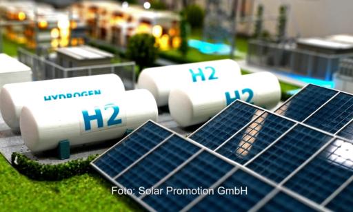 Eine Miniatur aus Speicher und Photovoltaik, der Hydrogen Dialogue wird Teil der Messe The Smarter E in München.