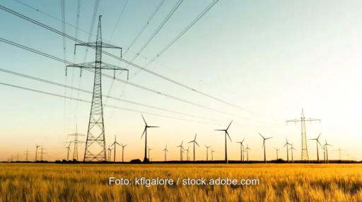 Windenergie-Anlagen und Stromnetze, der Netzausbau ist für die Windenergie-Branche in 2026 entscheidend.