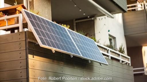Balkonsolaranlage im Mehrparteienhaus
