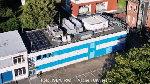 Der Natrium-Ionen-Forschungsspeicher der RWTH Aachen aus der Vogelperspektive.
