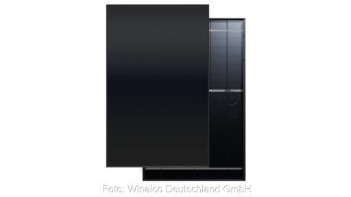 Front- und Rückansicht eines schwarzen Glas-Glas-Solarmoduls vor weißem Hintergrund. Die Vorderseite ist vollständig in Schwarz (Ultra Black) ausgeführt, die Rückseite zeigt die Zellstruktur und den schwarzen Rahmen.