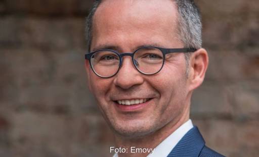 Im Bild Matthias Kerner, Geschäftsführer von Emovy der erläutert vorauf bei der THG-Quote für Photovoltaik und Wind zu achten ist.