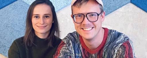 Im Bild das Nue-Gründerteam Jelena Mrvelj und Gratian Permien, die das Anlagenzertifikat B für Photovoltaik-Anlagen anbieten.