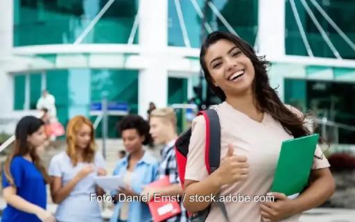 Laut einer Studie des Kompetenzzentrums Fachkräftesicherung (Kofa) am Institut der deutschen Wirtschaft ist die Fachkräftelücke bei erneuerbaren Energien derzeit schon groß.