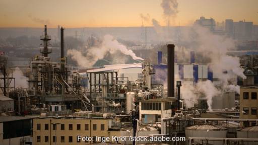 Industrie-Anlagen in Hamburg, Dampfwolken