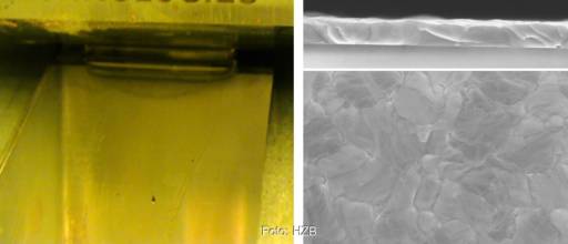 Zwei Aufnahmen unter dem Elektronenmikroskop zeigen homogene Perowskit-Schichten.