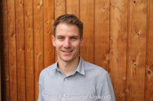 Portrait des Energieingenieurs Markus Lell vom Biomassehof Allgäu.
